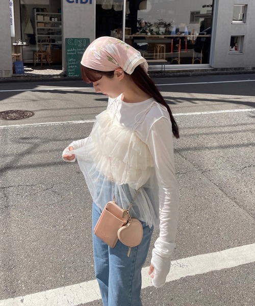 MUGUET/ミュゲ　ショルダーバッグ　ネイビー　ゴールドチェーン MUGUET/ミュゲ ショルダーバッグ ネイビー ゴールドチェーン