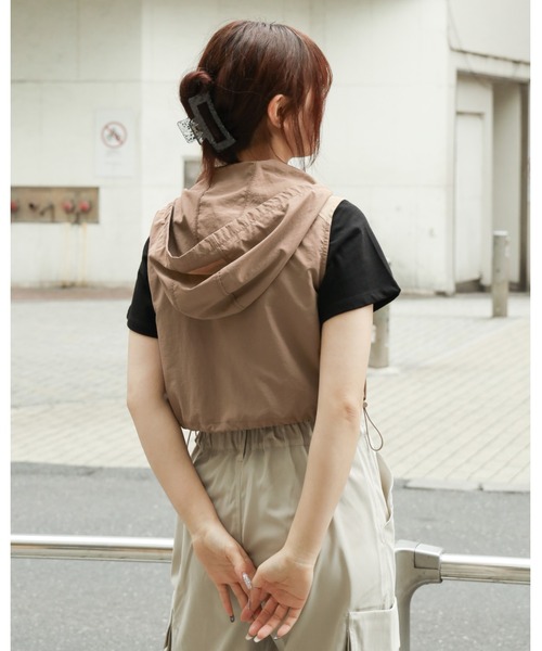 3.3 Field Trip （3.3フィールドトリップ）の「3.3 Field Trip／シャーリングショートジャケットベスト 2105737（ベスト・レディース・ベージュ/グレー・FREE）」の7枚目の写真