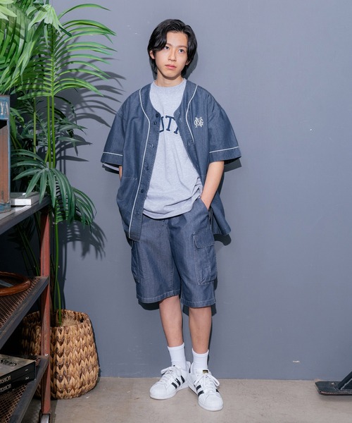 GLAZOS（グラソス）の「【接触冷感】【セットアップ対応】デニム・ノーカラーシャツ（シャツ/ブラウス・キッズ・ライトブルー/インディゴブルー・170cm/160cm/150cm/140cm）」の3枚目の写真