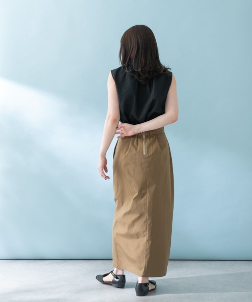 URBAN RESEARCH ROSSO WOMEN(アーバンリサーチ ロッソ)の「コクーンスリットスカート(スカート・レディース・ブラック系その他/ブラウン系その他・38/36)」の10枚目の写真