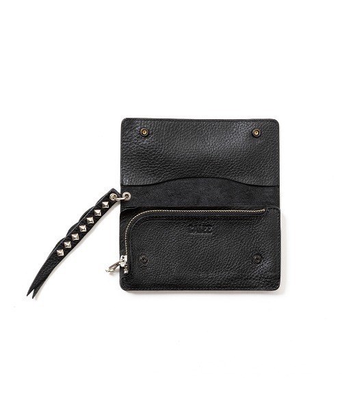 CALEE(キャリー)の「PLANE LEATHER LONG WALLET <STUDS CHARM>(財布・メンズ・ブラック・FREE)」の3枚目の写真