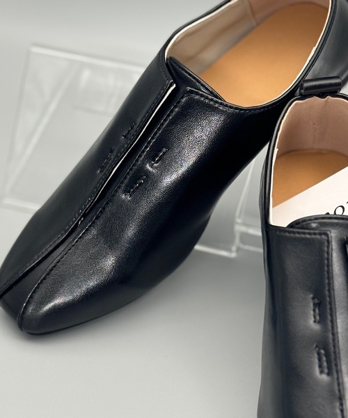 【新品未使用】MM6 ポインテッドトゥローファーブラック 37 MM6 Maison Margiela ポインテッドトゥローファーブラック 37