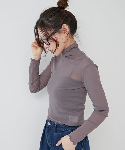 le.coeur blanc(ルクールブラン)の「シアータートル(Tシャツ/カットソー・レディース・ブラック/グレー/オフホワイト/サックスブルー/ホワイト/ネイビー・38)」の8枚目の写真