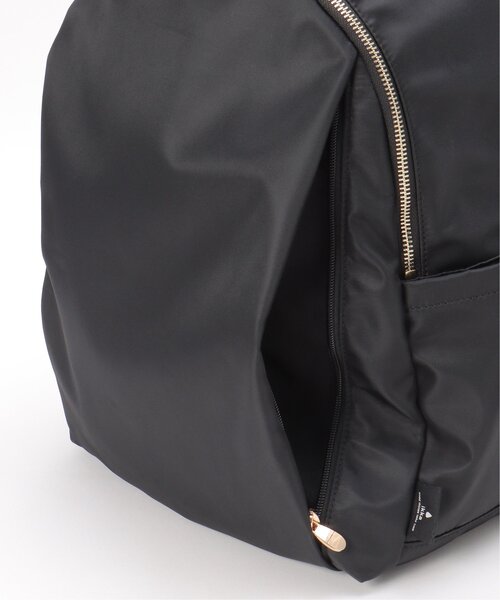 ikka（イッカ）の「撥水ナイロンPC隠しポケットリュック（バックパック/リュック・レディース・ブラック/オリーブ/グレー・FREE）」の10枚目の写真