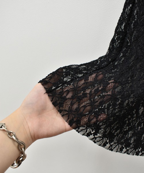 Reurie'(レウリィ)の「【ZOZO限定カラー有】レースフレアパンツ/lace flare pants ロング丈 タイト ガーリー 大人カジュアル 韓国 バレエコア モノトーン 白 黒 ホワイト ブラック(その他パンツ・レディース・ホワイト/ブラック・FREE)」の6枚目の写真