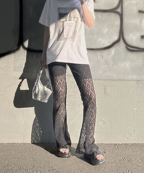 Reurie'(レウリィ)の「【ZOZO限定カラー有】レースフレアパンツ/lace flare pants ロング丈 タイト ガーリー 大人カジュアル 韓国 バレエコア モノトーン 白 黒 ホワイト ブラック(その他パンツ・レディース・ホワイト/ブラック・FREE)」の21枚目の写真
