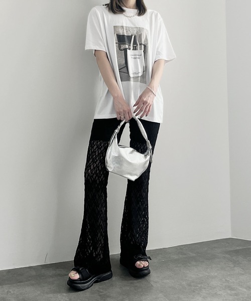 Reurie'(レウリィ)の「【ZOZO限定カラー有】レースフレアパンツ/lace flare pants ロング丈 タイト ガーリー 大人カジュアル 韓国 バレエコア モノトーン 白 黒 ホワイト ブラック(その他パンツ・レディース・ホワイト/ブラック・FREE)」の11枚目の写真