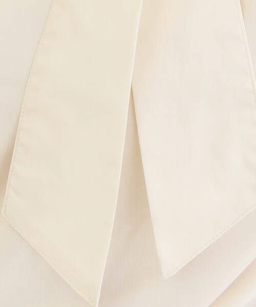 index（インデックス）の「◆ギャザーボウタイブラウス【洗濯機洗い可】（シャツ/ブラウス・レディース・オフホワイト/ライトブルー/ネイビー/ベージュ系その他7・40/38/42/36）」の16枚目の写真