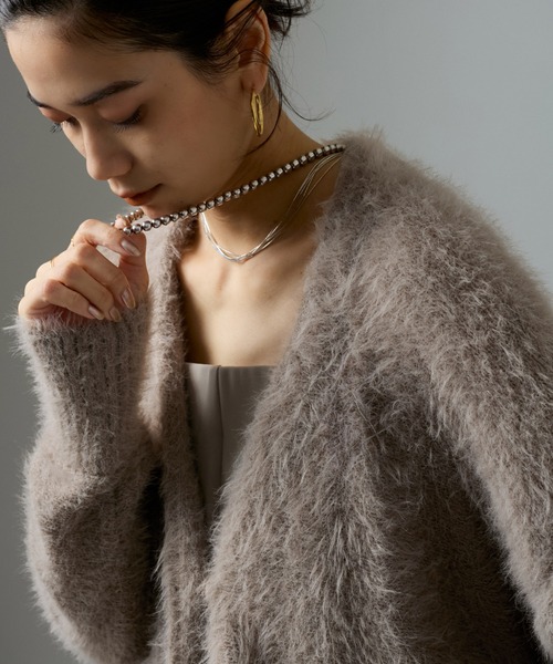 SALON adam et rope'（サロン アダム エ ロペ）の「【WEB限定】シャギーVネックニットカーディガン（カーディガン/ボレロ・レディース・チャコールグレー/ライトグレー/ベージュ系その他・FREE）」の3枚目の写真