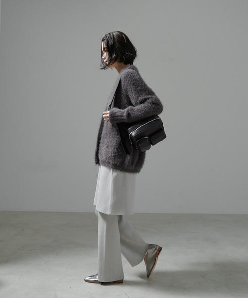 SALON adam et rope'（サロン アダム エ ロペ）の「【WEB限定】シャギーVネックニットカーディガン（カーディガン/ボレロ・レディース・チャコールグレー/ライトグレー/ベージュ系その他・FREE）」の7枚目の写真