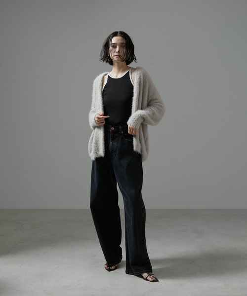 SALON adam et rope'（サロン アダム エ ロペ）の「【WEB限定】シャギーVネックニットカーディガン（カーディガン/ボレロ・レディース・チャコールグレー/ライトグレー/ベージュ系その他・FREE）」の10枚目の写真