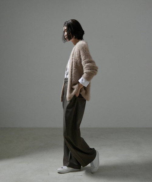 SALON adam et rope'（サロン アダム エ ロペ）の「【WEB限定】シャギーVネックニットカーディガン（カーディガン/ボレロ・レディース・チャコールグレー/ライトグレー/ベージュ系その他・FREE）」の14枚目の写真