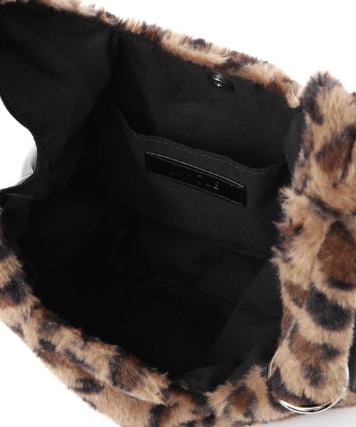 LAKOLE（ラコレ）の「ファーチェーンショルダーバッグ / 132243（ショルダーバッグ・レディース・オフホワイト/グレー/ライトグリーン/レオパード・FREE）」の8枚目の写真