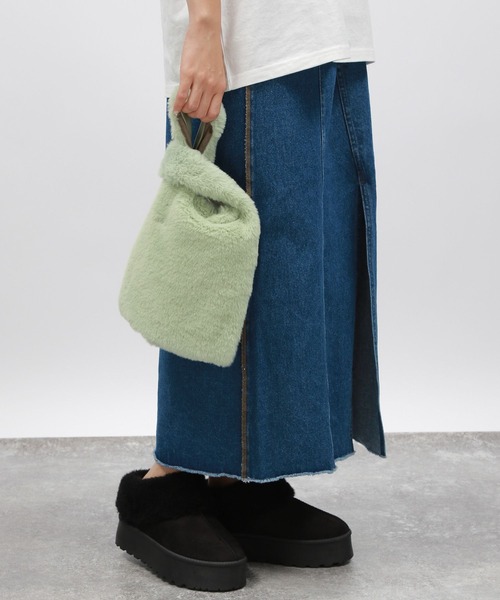 LAKOLE（ラコレ）の「ファーチェーンショルダーバッグ / 132243（ショルダーバッグ・レディース・オフホワイト/グレー/ライトグリーン/レオパード・FREE）」の17枚目の写真