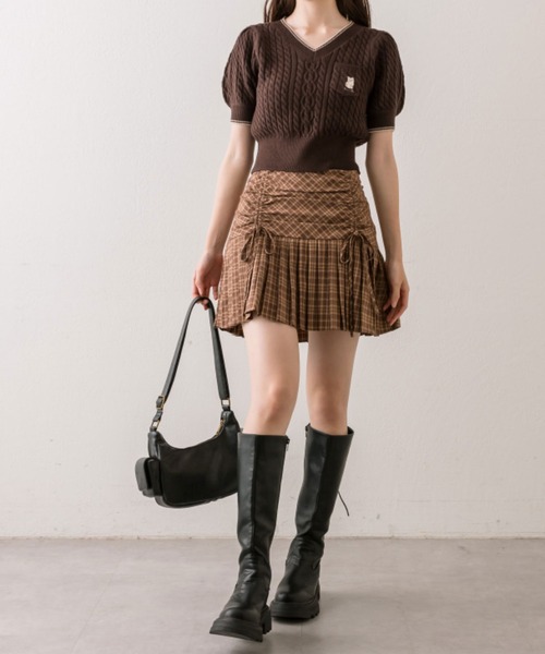 OLIVE des OLIVE（オリーブデオリーブ）の「ねこ刺繍ケーブル半袖ニット（ニット/セーター・レディース・ブラウン/サックスブルー/チャコールグレー/オフホワイト・FREE）」の22枚目の写真