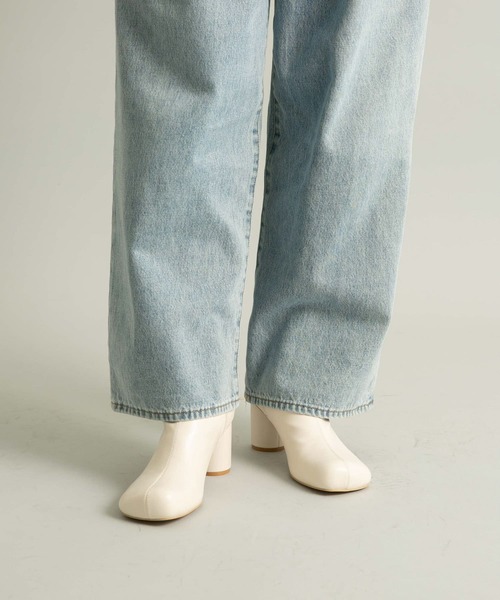 KBF（ケイビーエフ）の「ステッチデザインラウンドトゥブーツ（ブーツ・レディース・グレー系その他/アイボリー/ブラック・38/36/37）」の22枚目の写真