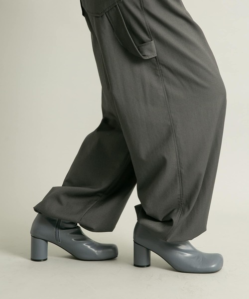 KBF（ケイビーエフ）の「ステッチデザインラウンドトゥブーツ（ブーツ・レディース・グレー系その他/アイボリー/ブラック・38/36/37）」の19枚目の写真