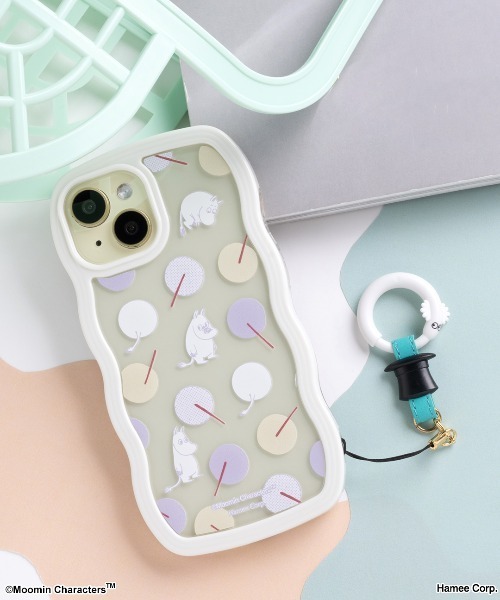 MOOMIN(ムーミン)の「iPhone 15/14/13 専用 ムーミン うねうね 2way スマホケース(スマホケース/カバー・レディース・ホワイト/ピンク/ミント/ラベンダー・iPhone 13/14/15)」の5枚目の写真
