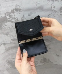 ACCOMMODE（アコモデ）の「レトロフラップウォレット（財布）」