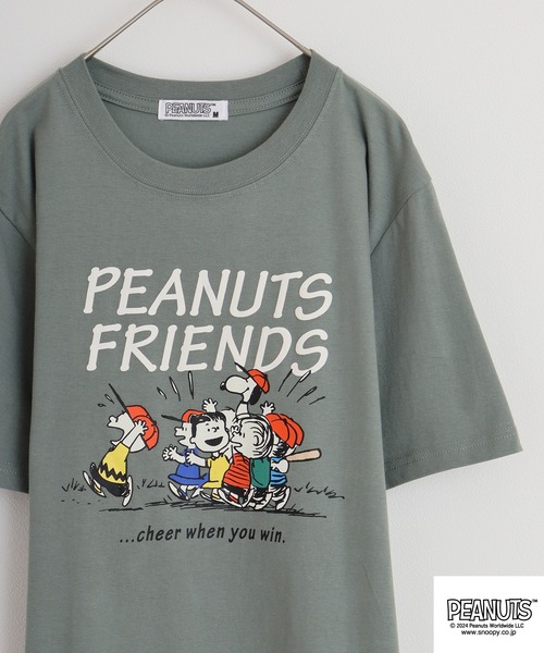 PEANUTS(ピーナッツ)の「PEANUTS 天竺コミック風プリントTシャツ(Tシャツ/カットソー・メンズ・ライトカーキ/アイボリー/ホワイト系/ダークブルー/ライトパープル/レモンイエロー・M/L/LL)」の3枚目の写真