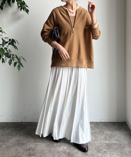 DouDou（ドゥドゥ）の「パネルプリーツスカート（スカート・レディース・チャコールグレー/ブラック/ベージュ/オフホワイト/ボルドー/ブラウン/ライトベージュ・FREE/TM）」の17枚目の写真