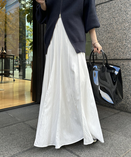 DouDou（ドゥドゥ）の「パネルプリーツスカート（スカート・レディース・チャコールグレー/ブラック/ベージュ/オフホワイト/ボルドー/ブラウン/ライトベージュ・FREE/TM）」の12枚目の写真