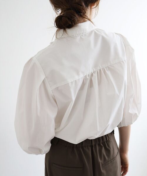 le.coeur blanc（ルクールブラン）の「フロントフリルバルーンスリーブブラウス（シャツ/ブラウス・レディース・オフホワイト/ブルー系その他2・38）」の19枚目の写真