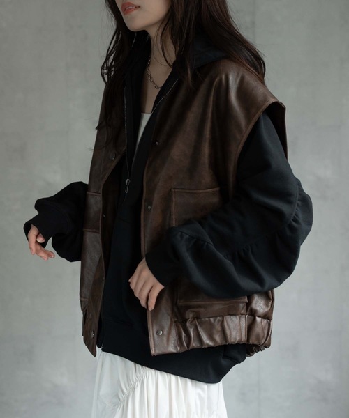CREARE -LINO-（クレアーレリノ）の「ビックシルエット フェイクレザーベスト/ビックポケット（ベスト・レディース・ブラック/ブラウン・FREE）」の2枚目の写真