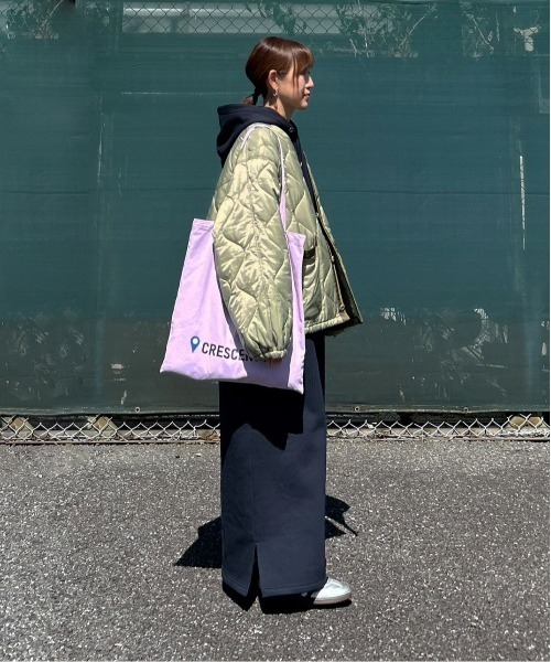 notch.(ノッチ)の「【 notch. by KR 】オーバーキルティングジャケット(ノーカラージャケット・レディース・ブラック/オリーブ・M)」の9枚目の写真