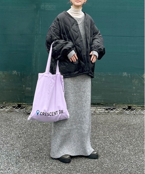 notch.(ノッチ)の「【 notch. by KR 】オーバーキルティングジャケット(ノーカラージャケット・レディース・ブラック/オリーブ・M)」の15枚目の写真