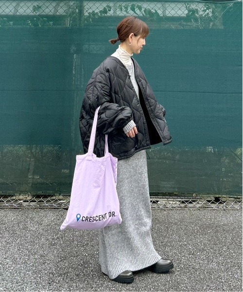 notch.(ノッチ)の「【 notch. by KR 】オーバーキルティングジャケット(ノーカラージャケット・レディース・ブラック/オリーブ・M)」の16枚目の写真