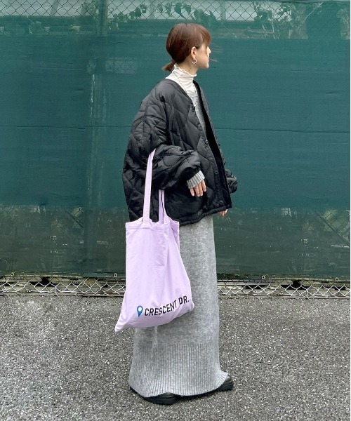 notch.(ノッチ)の「【 notch. by KR 】オーバーキルティングジャケット(ノーカラージャケット・レディース・ブラック/オリーブ・M)」の17枚目の写真