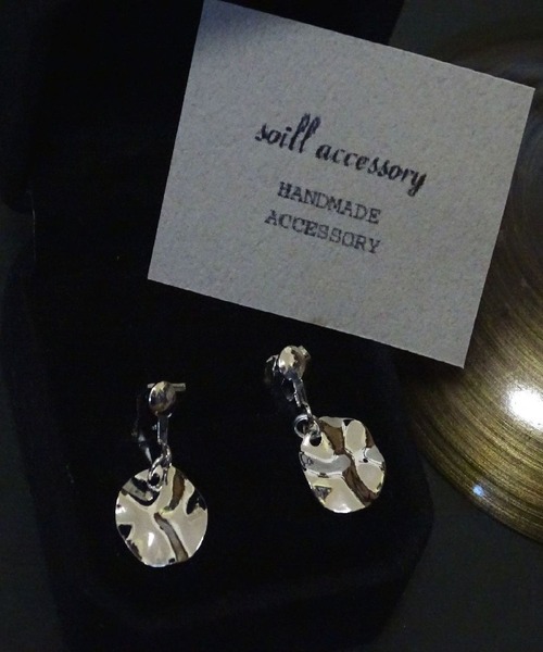 tone（トーン）の「【soill】soillのシンプルな大人のイヤリング（イヤリング・レディース・シルバー系その他2/シルバー系その他3/シルバー系その他4/シルバー系その他5/シルバー系その他・FREE）」の8枚目の写真