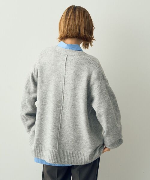 YECCA VECCA（イェッカヴェッカ）の「Vネックニットカーディガン（カーディガン/ボレロ・レディース・杢グレー/ネイビー/パープル・FREE）」の10枚目の写真