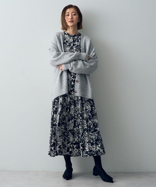 YECCA VECCA（イェッカヴェッカ）の「Vネックニットカーディガン（カーディガン/ボレロ・レディース・杢グレー/ネイビー/パープル・FREE）」の19枚目の写真