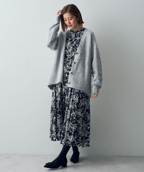 YECCA VECCA（イェッカヴェッカ）の「Vネックニットカーディガン（カーディガン/ボレロ・レディース・杢グレー/ネイビー/パープル・FREE）」の20枚目の写真