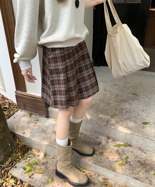 HALEY PESCA(ヘーリーペスカ)の「HALEY PESCA/ギークチェック ミディアムプリーツスカート(スカート・レディース・ブラック/ブルー/ブラウン・SMALL/MEDIUM)」の17枚目の写真