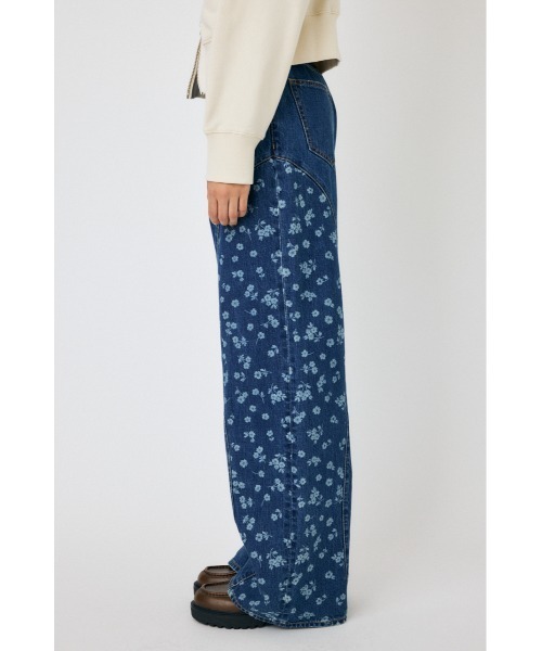 MOUSSY（マウジー）の「FLORAL WIDE STRAIGHT（デニムパンツ・レディース・ブルー/ライトブルー・0/1/2）」の9枚目の写真