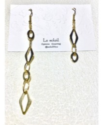 【Le soleil】揺れる　アシンメトリーピアス(MA)