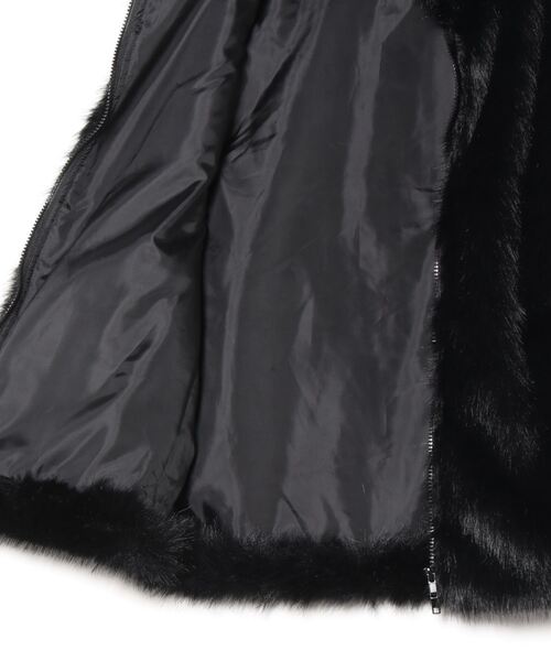 ベスト ジレ 「vieux by MAISON BREEZE」フェイクファー スタンドカラーベスト Fake fur Stand collar ves vieux by MAISON BREEZE（ビューバイメゾンブリーズ）の