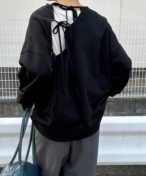 select MOCA（セレクトモカ）の「バックリボンスウェットトップス（スウェット・レディース・ベージュ/ブラック・FREE）」の11枚目の写真