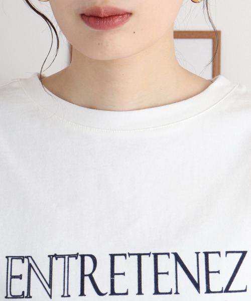 hunch(ハンチ)の「hunch ロゴカットソー(Tシャツ/カットソー・レディース・オフホワイト/ライトベージュ/ブラック・FREE)」の20枚目の写真
