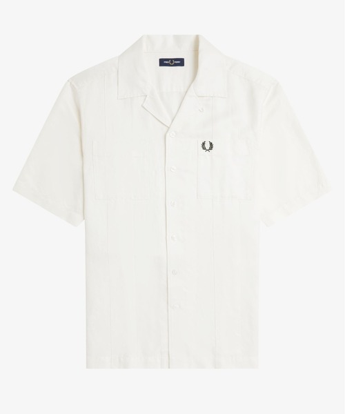 FRED PERRY（フレッドペリー）の「Linen Blend Revere Collar Shirt／リネンブレンドオープンカラーシャツ（シャツ/ブラウス・メンズ・ホワイト・M/L）」の5枚目の写真