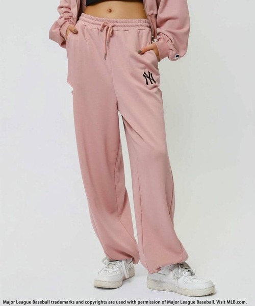 BACK TO THE FIELD(バック トゥー ザ フィールド)の「【MLB】サイドカッティングスウェットパンツ(スウェットパンツ・レディース・ホワイト/ブラック/ブルー/グレー/ピンク・FREE)」の20枚目の写真