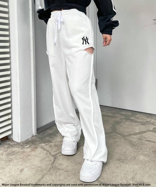 BACK TO THE FIELD(バック トゥー ザ フィールド)の「【MLB】サイドカッティングスウェットパンツ(スウェットパンツ・レディース・ホワイト/ブラック/ブルー/グレー/ピンク・FREE)」の9枚目の写真