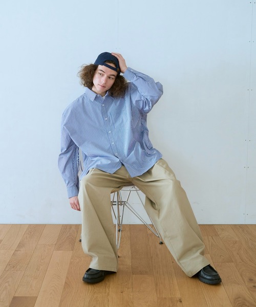 BROKEN BASE(ブロークンベース)の「B.BASEオーバーシャツ(シャツ/ブラウス・メンズ・サックスブルー系/ライトブルー・LARGE/MEDIUM)」の8枚目の写真