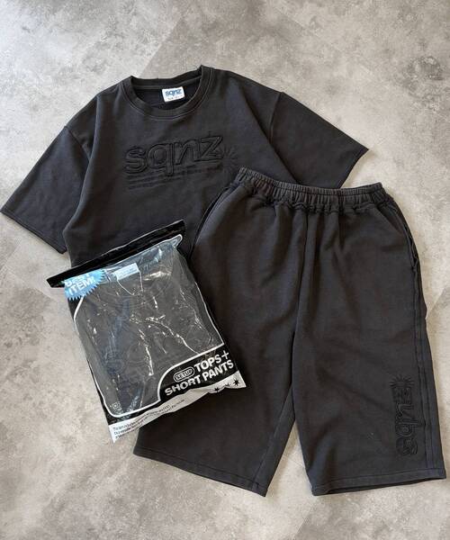 SEQUENZ（シークエンズ）の「【sqnz（エスキュンズ）】sqnz applique pack set up / セットアップ Tシャツ ハーフパンツ クルーネック オーバーサイズ ワンポイント（Tシャツ/カットソー・メンズ・ライトグレー/その他1/ブラック/ライトブルー・SMALL/MEDIUM/LARGE）」の2枚目の写真