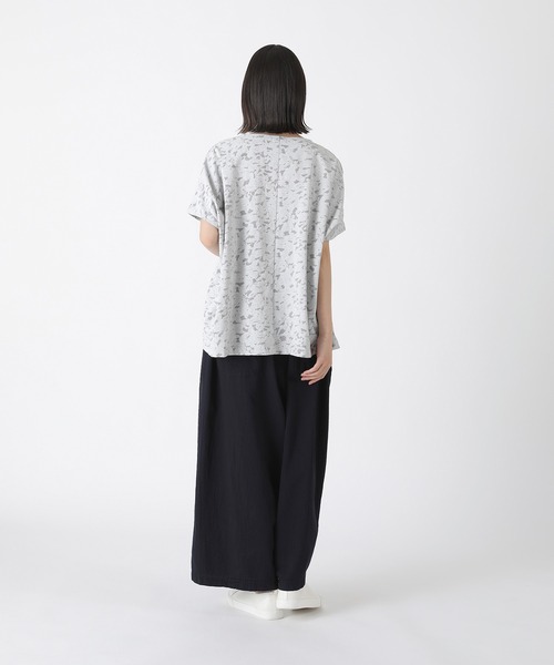 Plantation(プランテーション)の「コンフェティPT / Tシャツ / (O)(Tシャツ/カットソー・レディース・ライトブラウン/ネイビー/ホワイト・M size/L size)」の9枚目の写真