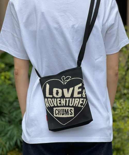 CHUMS(チャムス)の「【CHUMS】 Jacquard Knit Mini Shoulder Bag ジャガードニットミニショルダーバッグ(ショルダーバッグ・メンズ・ベージュ/ブラック/ブラック系その他・FREE)」の2枚目の写真