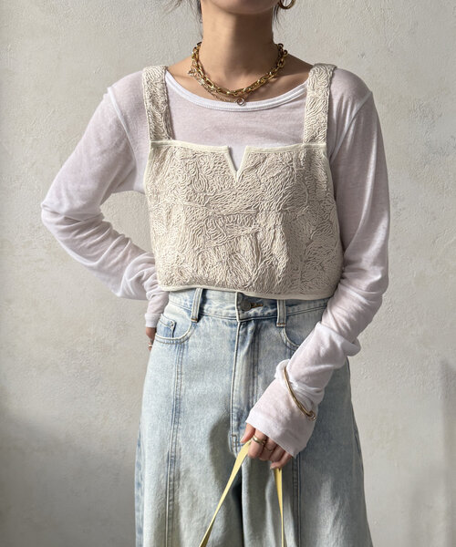 DouDou(ドゥドゥ)の「【WEB限定】刺繍レースキャミビスチェ(シャツ/ブラウス・レディース・アイボリー/ブラック・FREE)」の17枚目の写真
